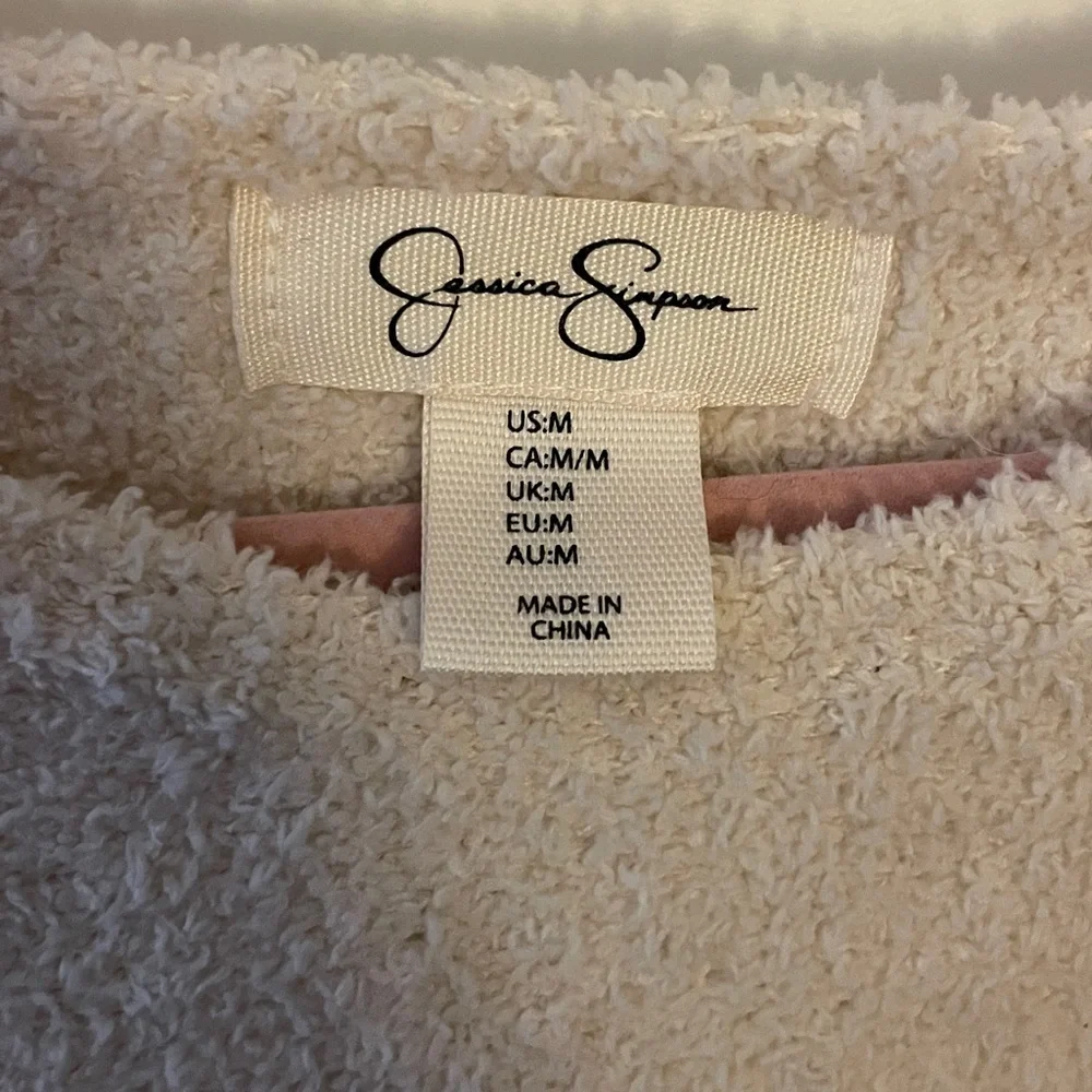 Cozy Pink Heart Sweater - Picture 2 of 9